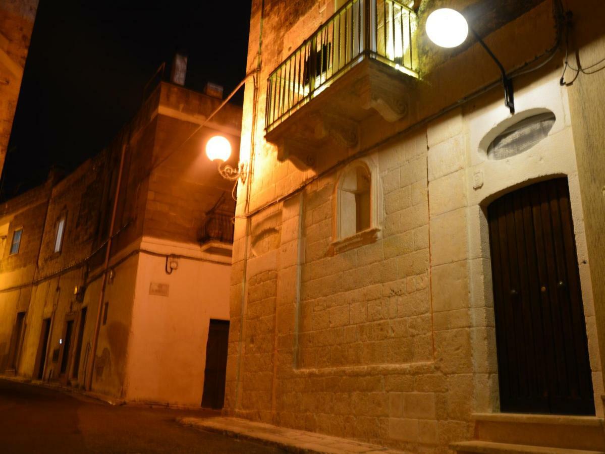 Dimora D'Errico - Monolocale Nel Centro Storico Carovigno Exterior foto